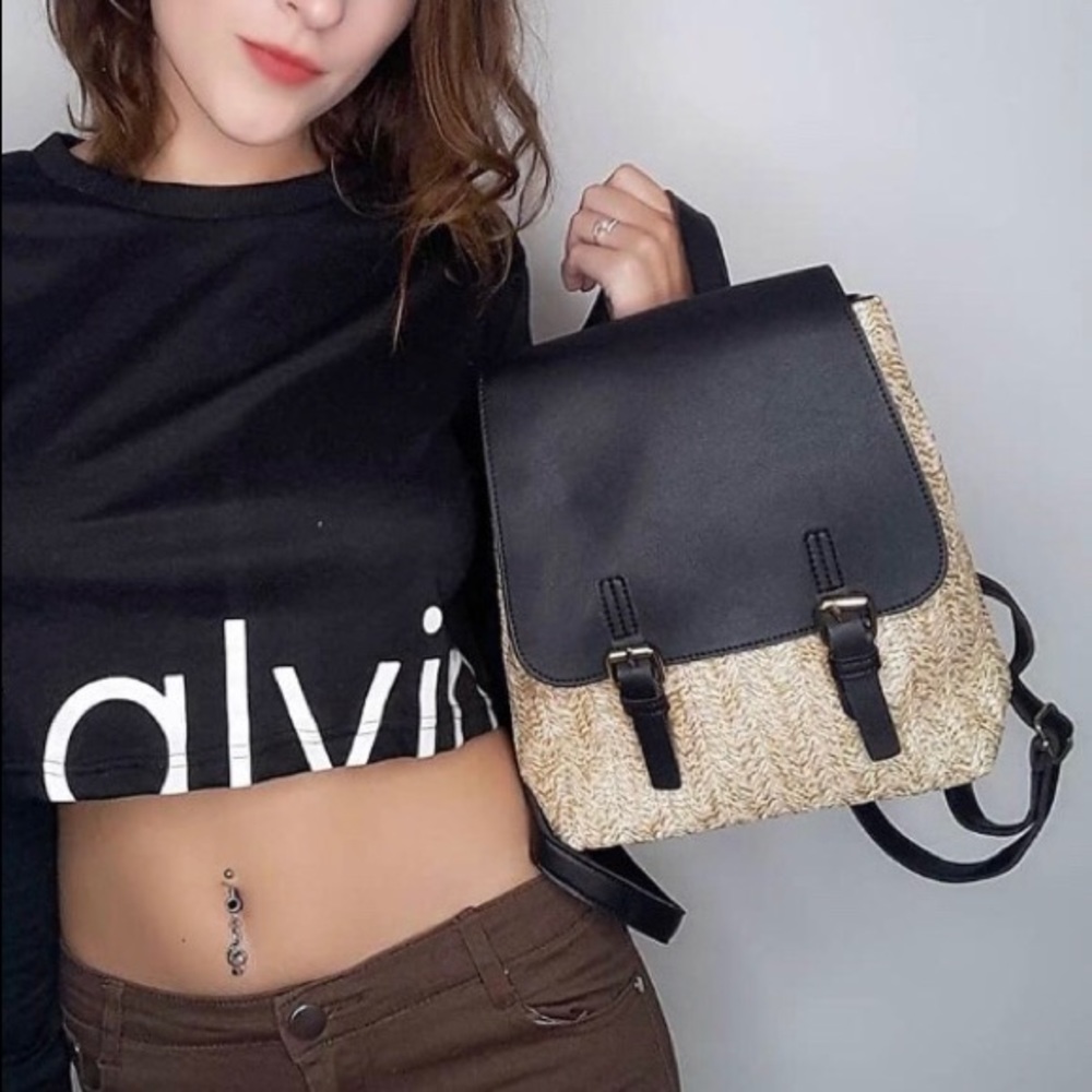 Just In! 🆕 TULUM Straw Weave Backpack - Picture 2 of 8